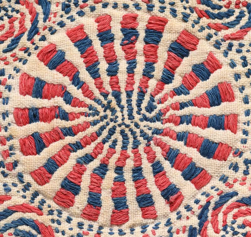 Description: Roundel embroidered in chatai phor