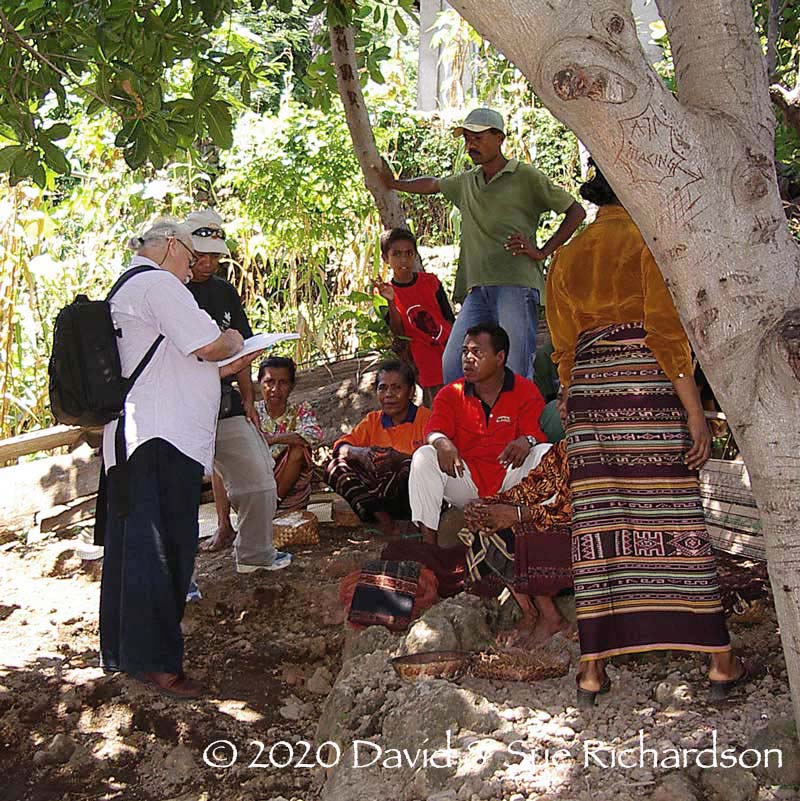 Description: David interviewing weavers at Lamagute in 2004