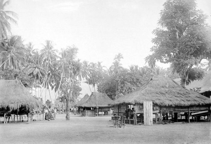 Description: The village of Konga in about 1915