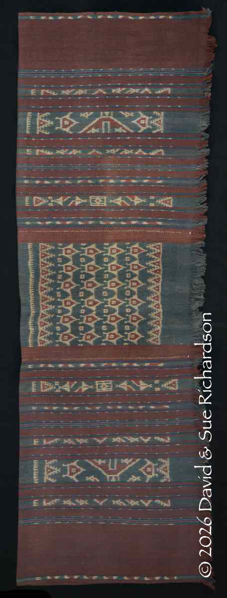 Description: A petak harén with a severed wunuren.