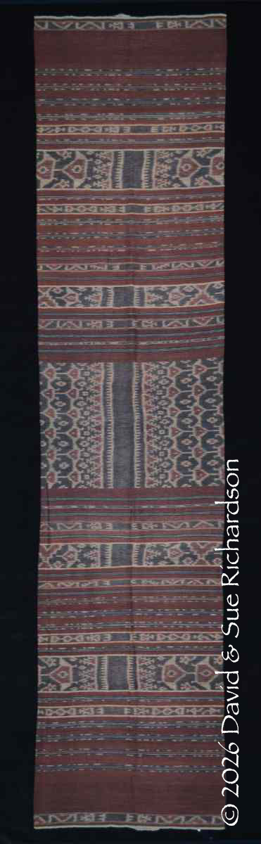 Description: A petak harén nai telu with ray lattices