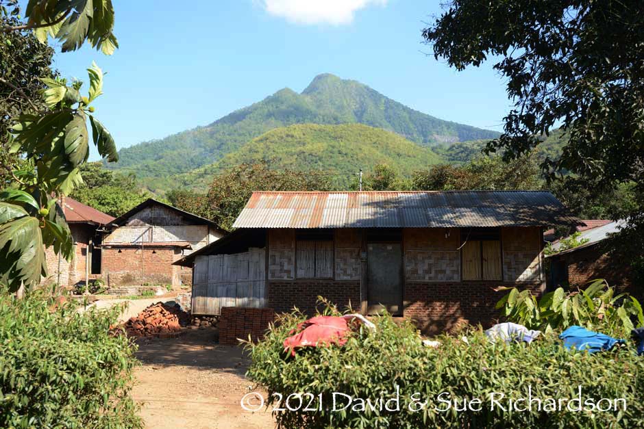 Description: A house in Riang Kemie