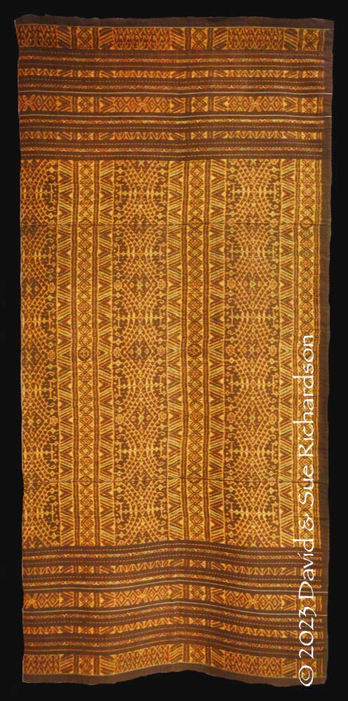 Description: A lawo pundi kembo woven by Mama Pape in 2007