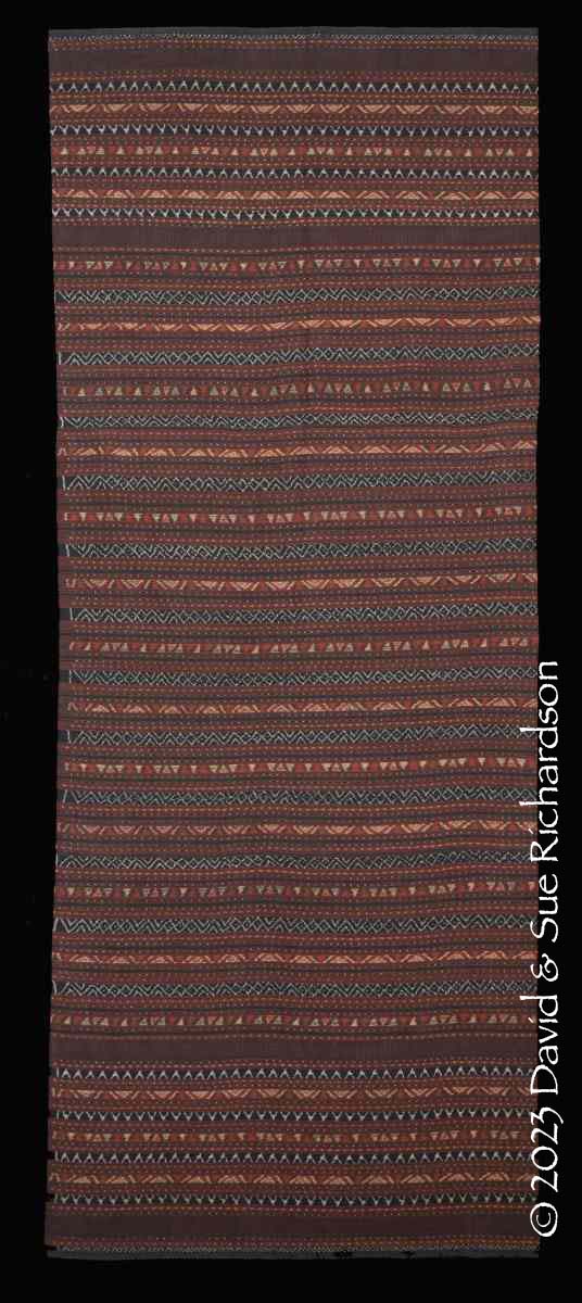 Description: A lawo gami terasa woven by Maria Elmu Kulata Kawa