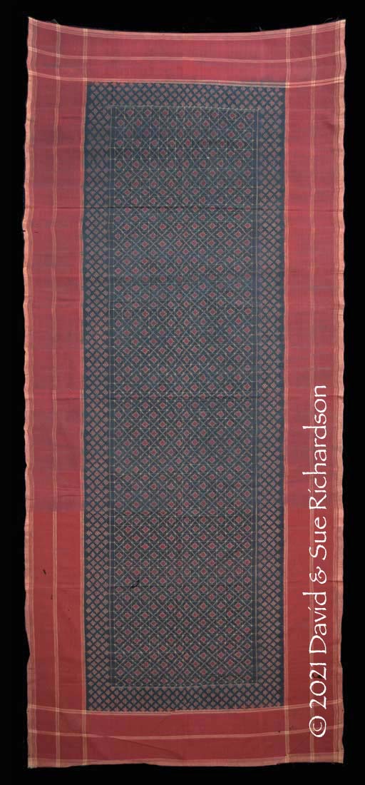 Description: Telia lungi or telia dupatta