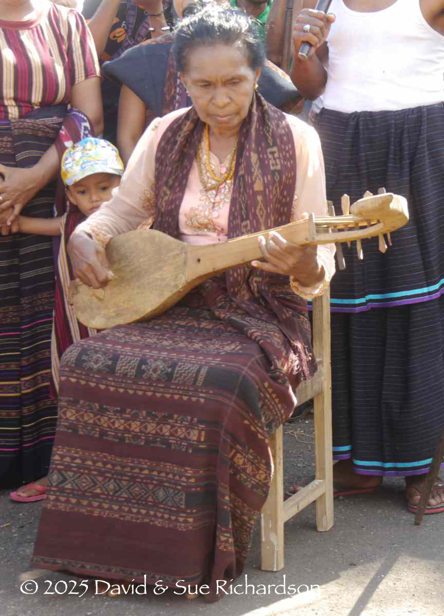 Description: Mama Agnes dressed in the wate nai pa